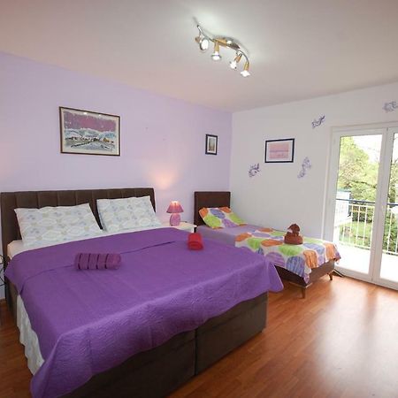Apartment Mladan By El-Pi Tours Нивице Экстерьер фото